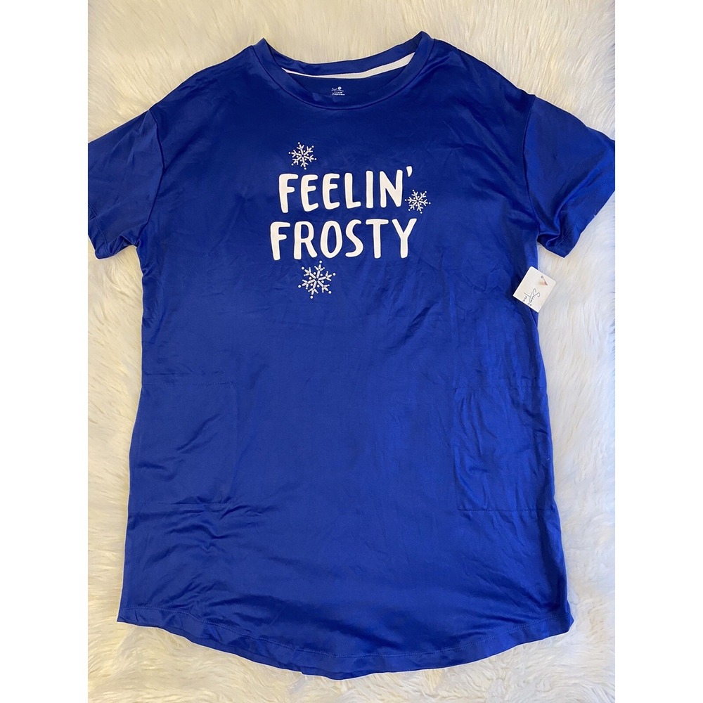 Secret Treasures "Feelin' Frosty" Pajamas Women Size Small/Medium Nightgown Pjs
